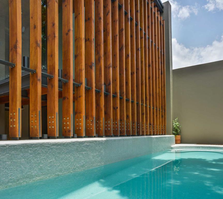 Hotel Criol كويريتارو المظهر الخارجي الصورة Casa 101, 2012