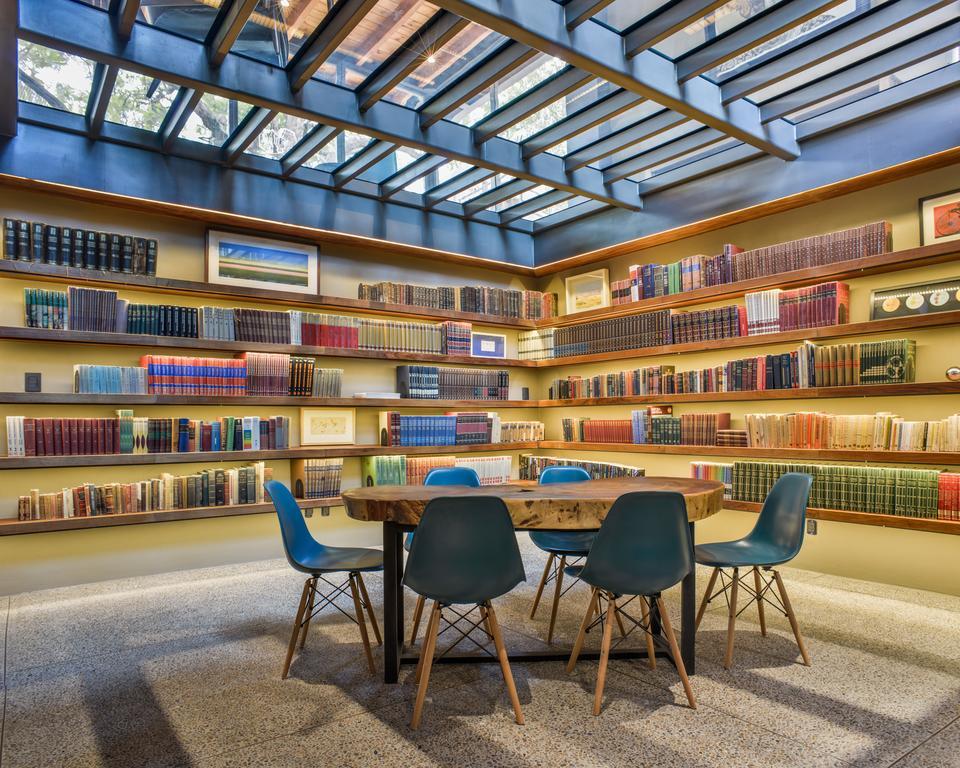 Hotel Criol كويريتارو المظهر الخارجي الصورة Library
